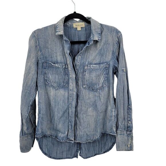 Anthropologie Tops - Anthropologie Cloth & Stone Chambray Denim Button Tab Sleeve Top XS Stone Wash